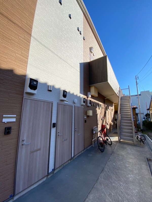 20/20 エントランス