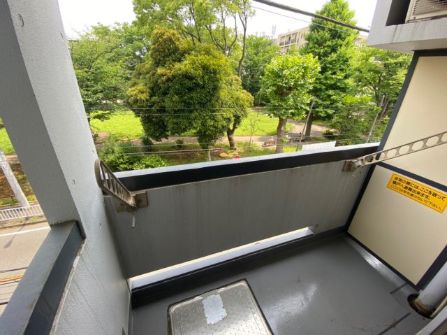 8/10 バルコニー