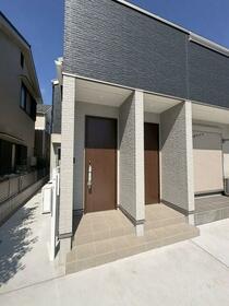 15/16 エントランス