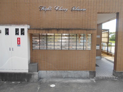 21/30 エントランス