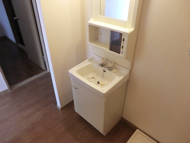 15/30 洗面
