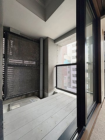 20/28 バルコニー