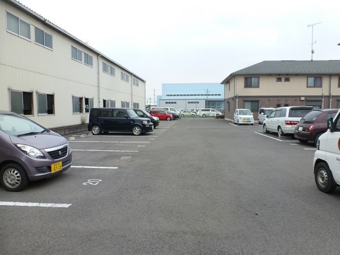 17/22 駐車場