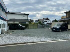 14/14 駐車場
