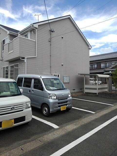 14/20 駐車場