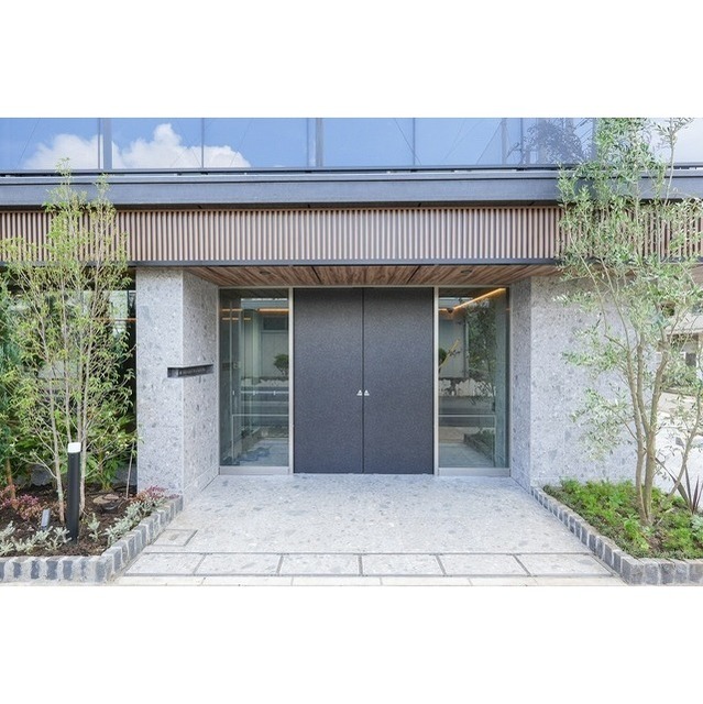 15/25 エントランス