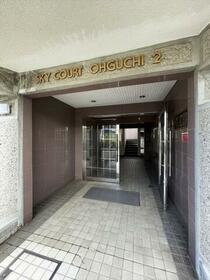 16/16 エントランス