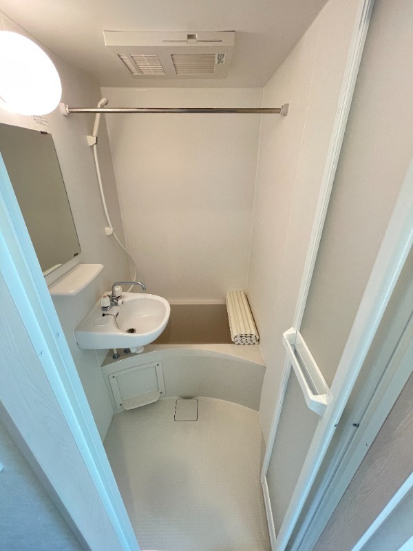 21/22 エントランス