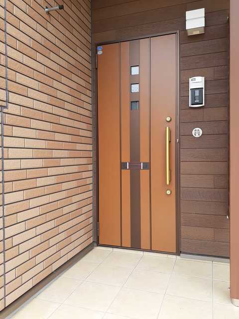 14/20 エントランス