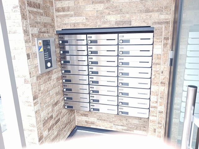 13/20 エントランス