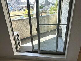 13/16 バルコニー