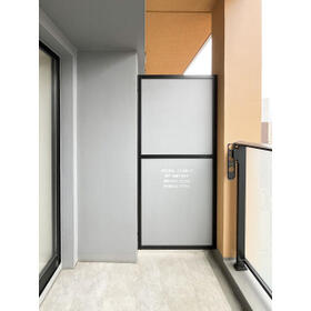 13/16 バルコニー