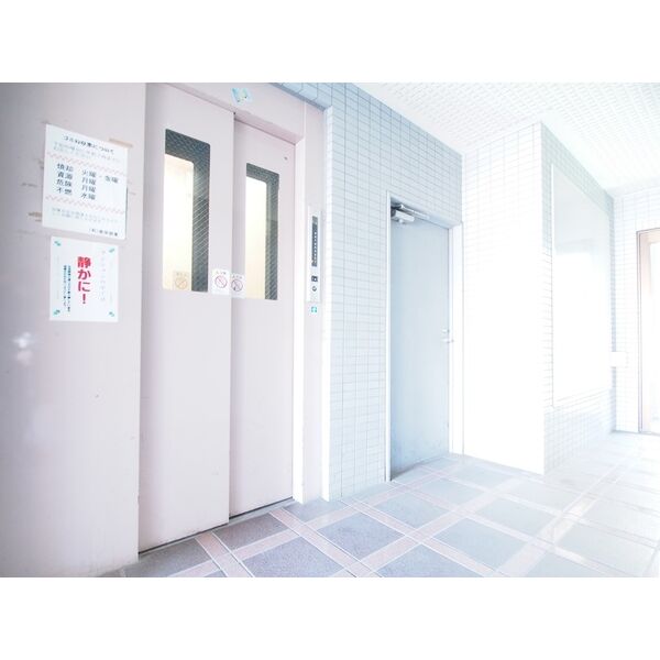 6/6 エントランス