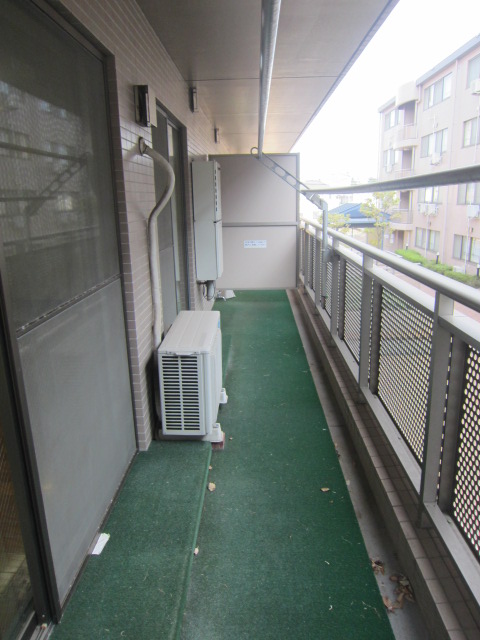 13/27 バルコニー