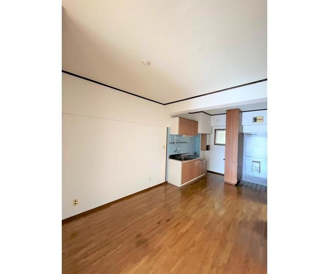 13/29 リビング/ダイニング