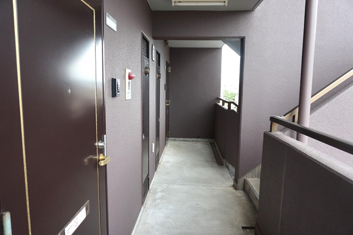 18/22 エントランス