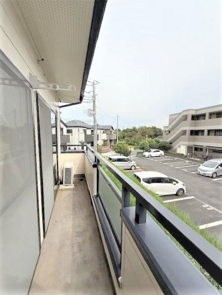 8/10 バルコニー