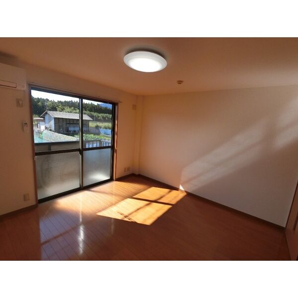 2/11 リビング/ダイニング