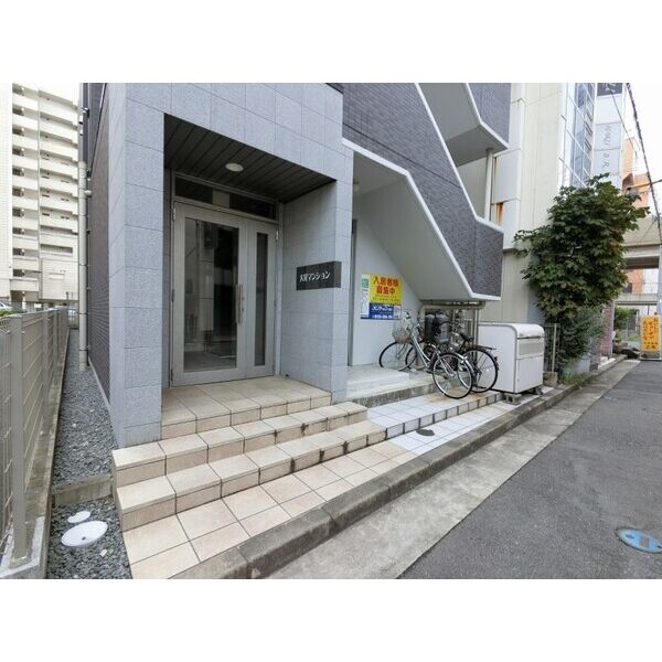 14/14 エントランス