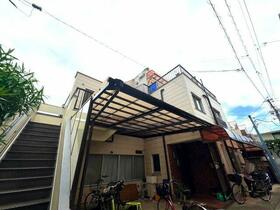 15/15 エントランス