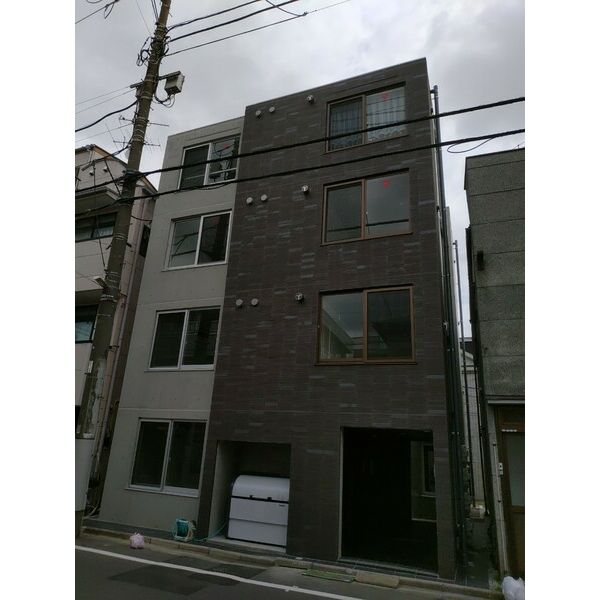 Ludens沼袋FRの外観