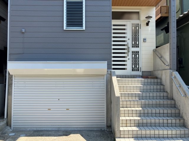 18/29 エントランス