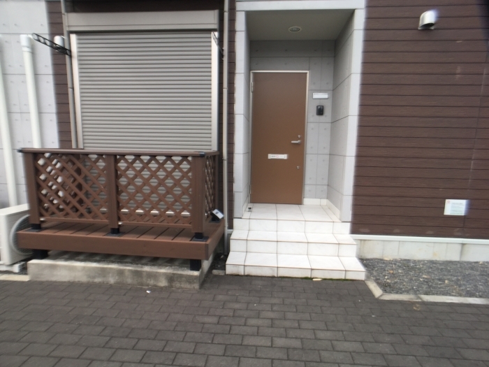 15/18 エントランス