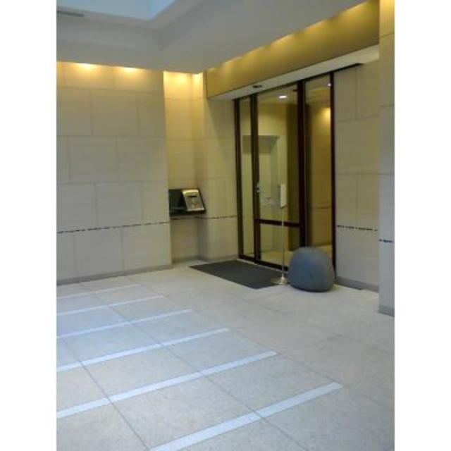 2/8 エントランス