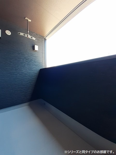 13/20 バルコニー