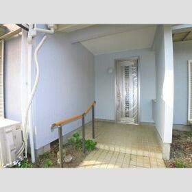 14/15 エントランス