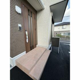 14/23 エントランス