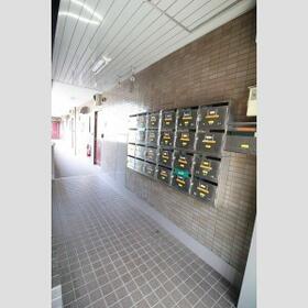 3/4 エントランス