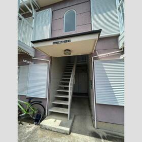 14/16 エントランス