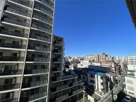 13/16 バルコニー