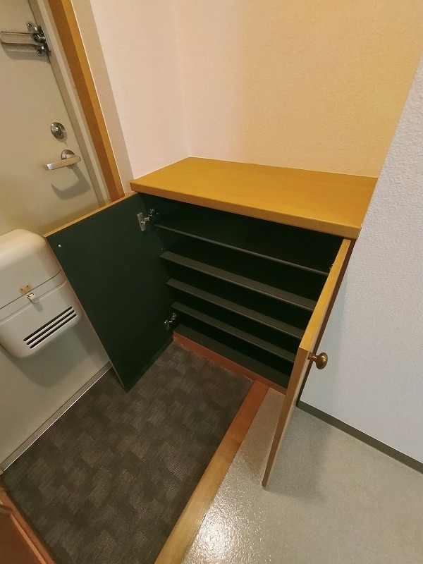 18/30 玄関