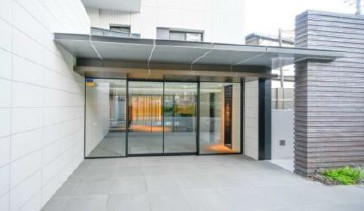 3/7 エントランス