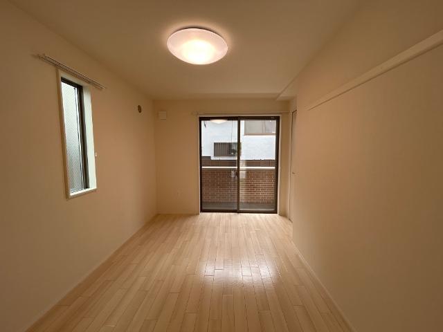 16/22 バルコニー