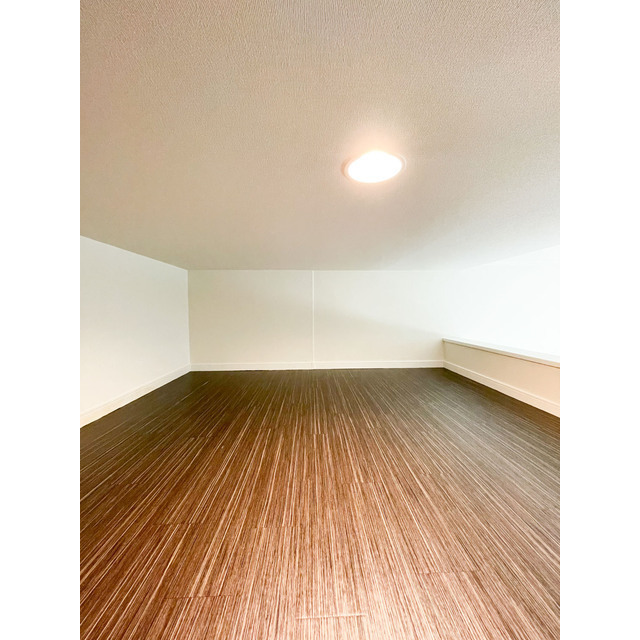 21/25 室内