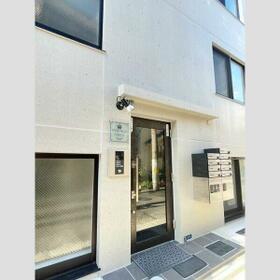 3/4 エントランス