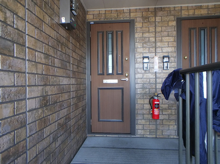 17/19 エントランス