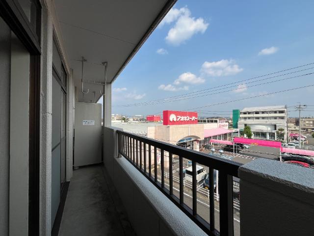 18/25 バルコニー