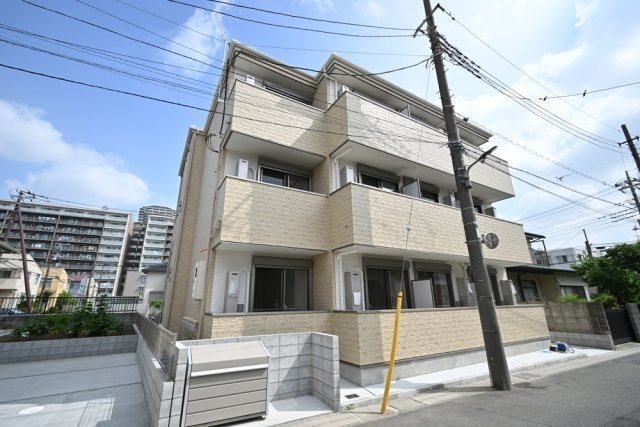 ＺＥＲＤＩＡ草加の外観
