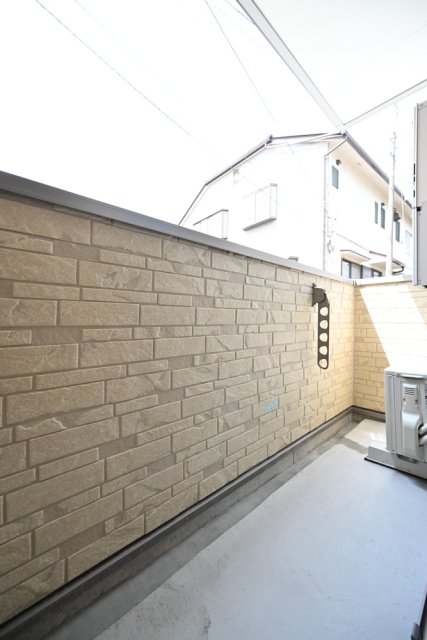 18/24 バルコニー