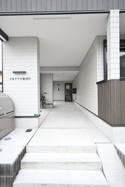 2/7 エントランス