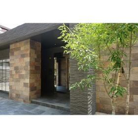 2/3 エントランス