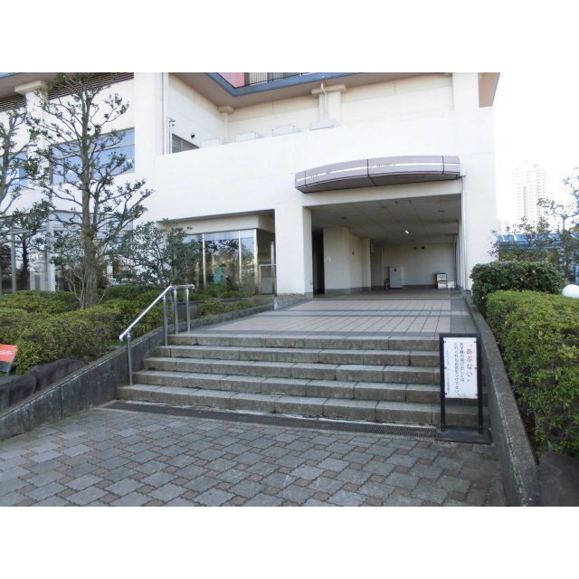 15/15 エントランス