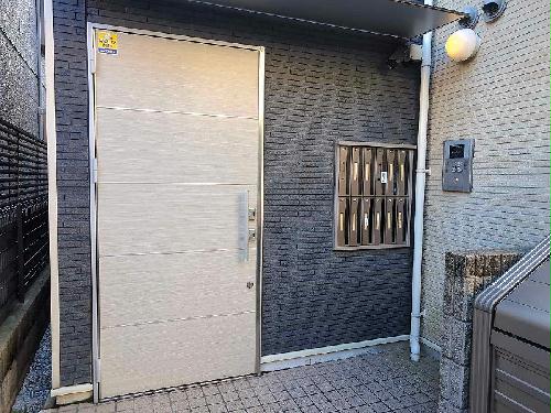 14/14 エントランス