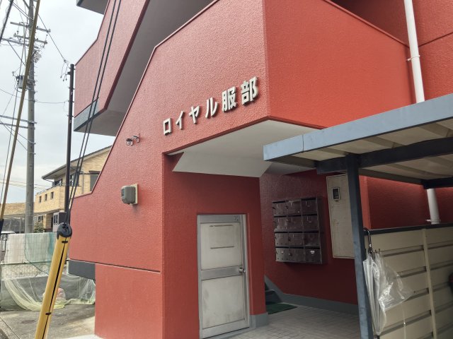 19/28 エントランス