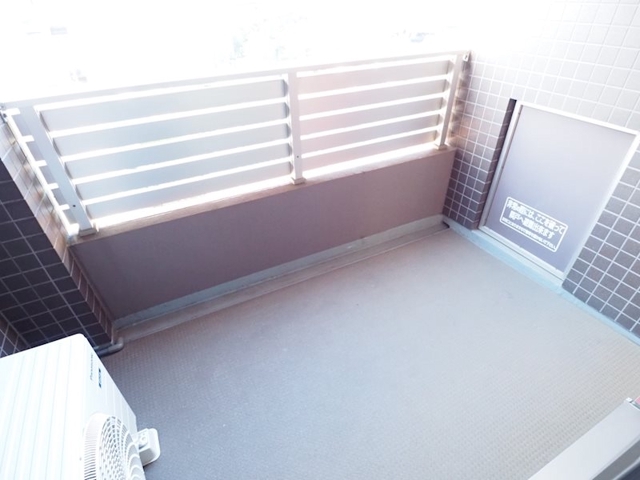 18/30 バルコニー