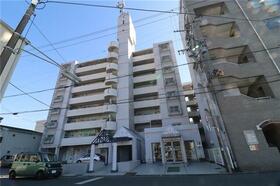 15/16 エントランス